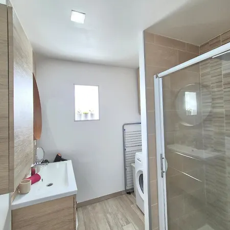 Lana #clim#terrasse - Meuble Classe 3etoiles クレルモン・フェラン