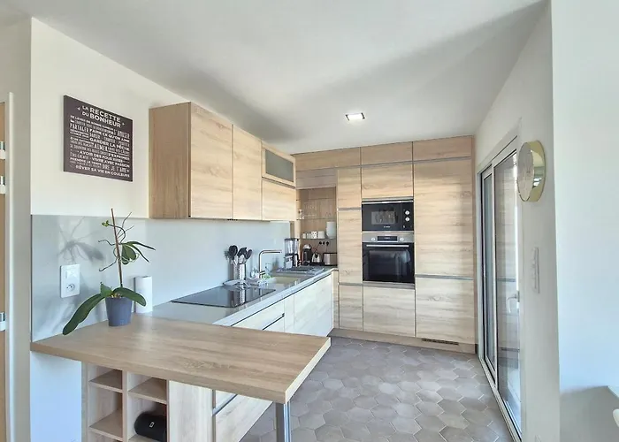 Lana #clim#terrasse - Meublé Classé 3étoiles * Clermont-Ferrand